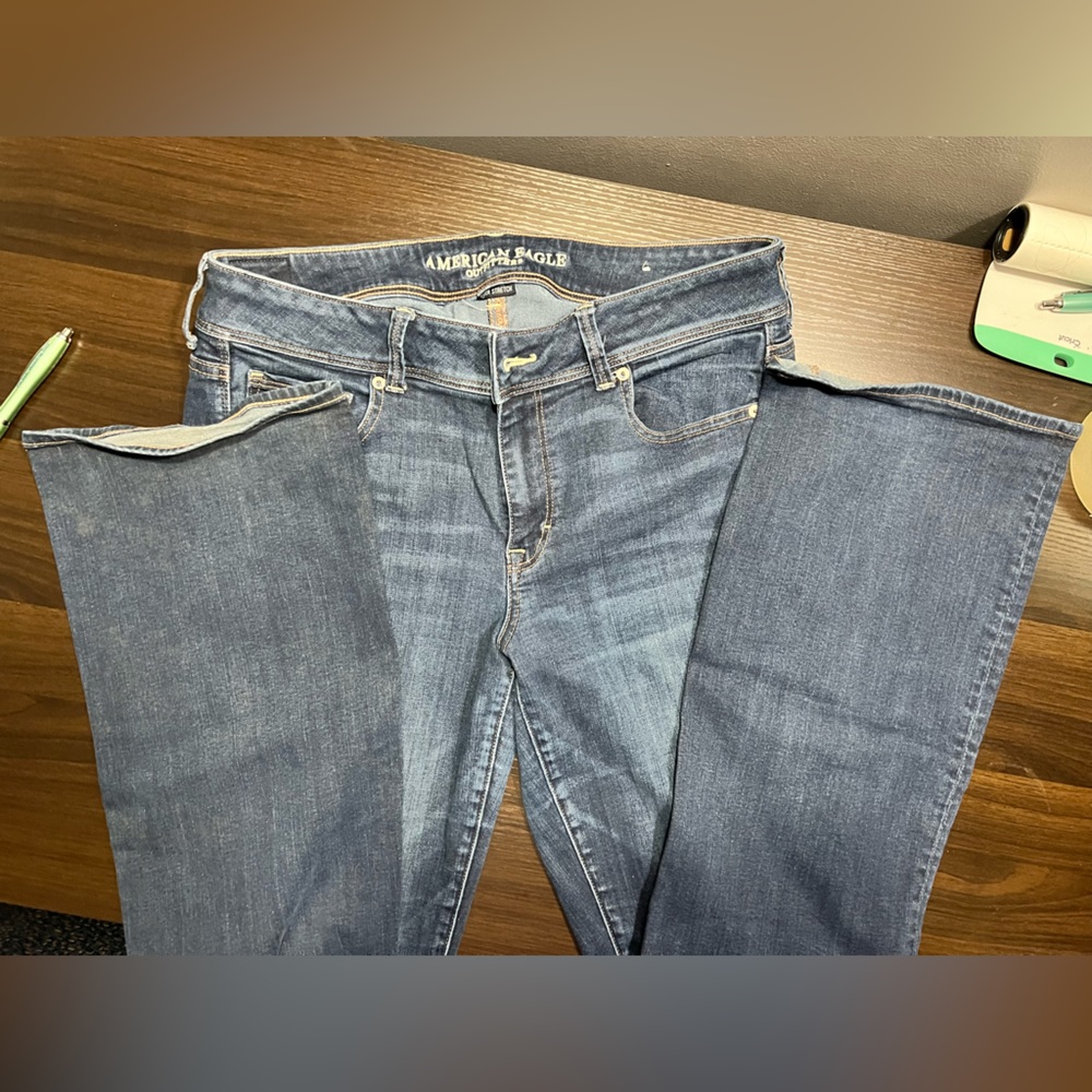 American Eagle Kick boot jeans